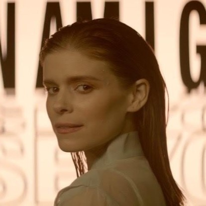 Η Kate Mara πρωταγωνιστεί σε ένα βίντεο κλιπ με indie pop διάθεση