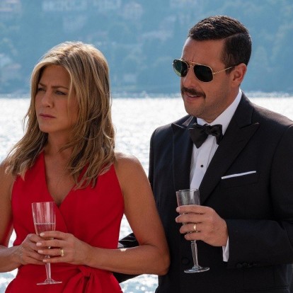 Η Jennifer Aniston επιστρέφει μέσα από μια διασκεδαστική ταινία του Netflix