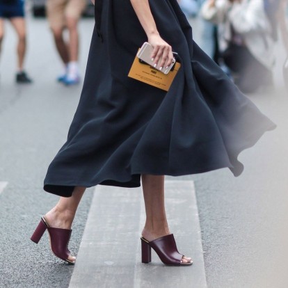 Mules: ο βασιλιάς των παπουτσιών για το 2019