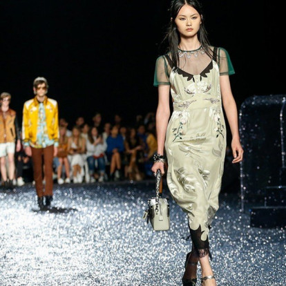 Silk trend: Πώς να φορέσετε το μετάξι όλη τη σεζόν