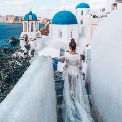 Τι φορούν οι influencers στις καλοκαιρινές τους διακοπές ανάλογα τον προορισμό