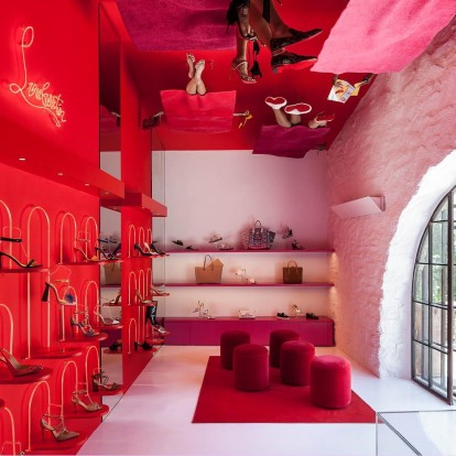 Οι πολυτελείς οίκοι που δίνουν το παρών στη Μύκονο και φέτος το καλοκαίρι