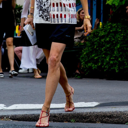 Τα σορτσάκια που προστάζει η μόδα να φορέσετε αυτό το καλοκαίρι 