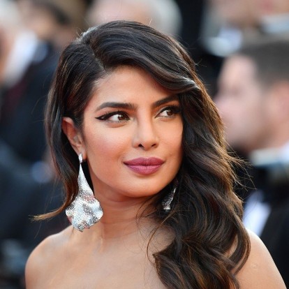 Red carpet looks: Τα μυστικά ομορφιάς που εφαρμόζουν οι διασημότεροι makeup artists