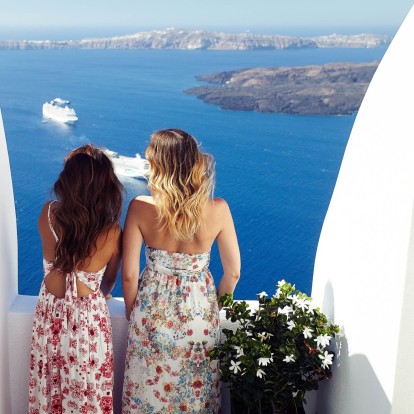 Υπέροχα νησιά της Ελλάδας για ένα αξέχαστο bachelorette ταξίδι με φίλες