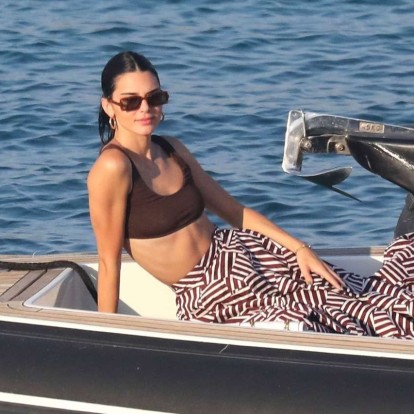 Ποιους ελληνικούς προορισμούς επέλεξαν οι celebrities για τις φετινές διακοπές τους