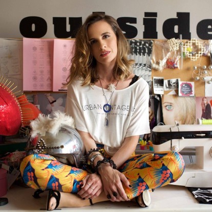 Αριάδνη Καπελιώτη: Γνωρίστε τη Θεσσαλονικιά σχεδιάστρια 3-d κοσμημάτων 