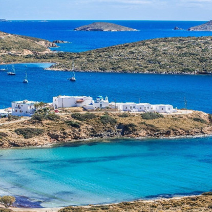 Το πρώτο ελληνικό νησί που καταργεί τα πλαστικά μιας χρήσης κι ό,τι άλλο ξεχωρίσαμε αυτήν την εβδομάδα