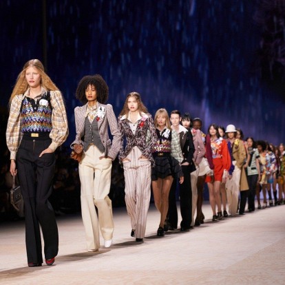 To Paris Fashion Week ρίχνει αυλαία με τον οίκο Louis Vuitton να υμνεί την Belle Époque 