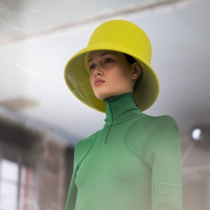 Τα πιο in style καπέλα που μπορείτε να φορέσετε αυτή τη σεζόν 