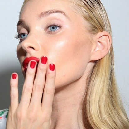 Mix & Match: 5 nail συνδυασμοί σε χέρια και πόδια που θα σας αναδείξουν σε fashionista 