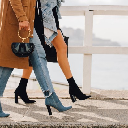 Οι 5 πιο στιλάτοι jeans & boots συνδυασμοί που αξίζει να δοκιμάσετε