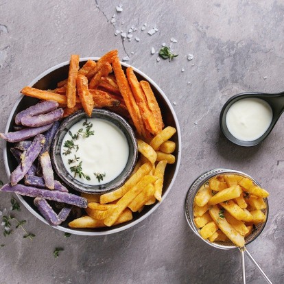 Θέλετε να κόψετε τις τηγανητές πατάτες; Αντικαταστήστε τες με αυτές τις υγιεινές επιλογές 