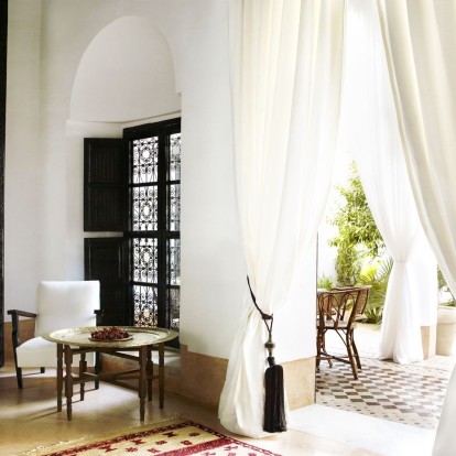 Περιπλανηθείτε στο πολυτελές ξενοδοχείο L’ hotel στο Μαρακές και βιώστε μια ethnic εμπειρία