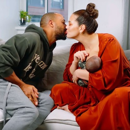 Η Ashley Graham μας συστήνει τον νεογέννητο γιο της και είμαστε ενθουσιασμένες 