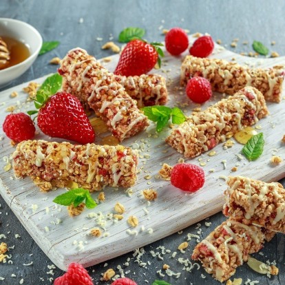 Φτιάξτε μόνες σας τις πιο νόστιμες και γρήγορες μπάρες δημητριακών για να είστε πάντα fit 