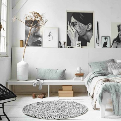 Οι πιο εμπνευσμένες κι εύκολες ιδέες για να δημιουργήσετε ένα πρωτότυπο κεφαλάρι στο υπνοδωμάτιό σας