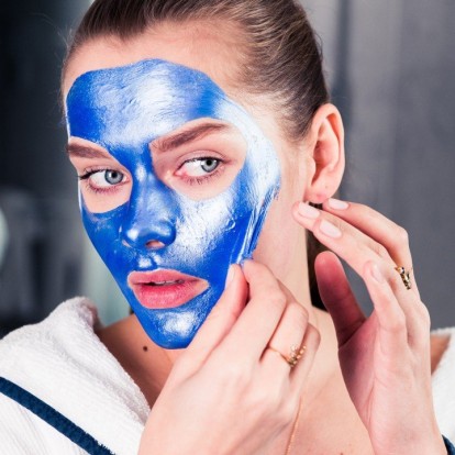 Beauty & Home: Αυτές είναι οι 4 DIY απίθανες μάσκες προσώπου που μπορείτε να φτιάξετε ολομόναχες