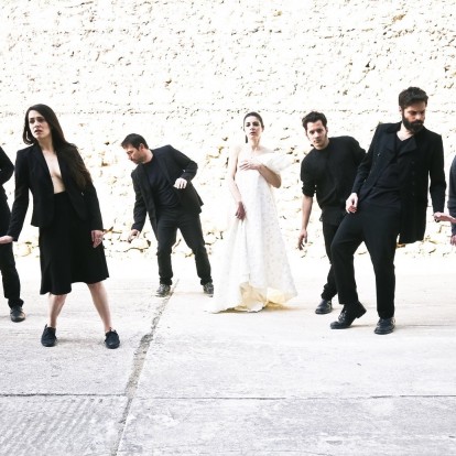 Μένουμε σπίτι και απολαμβάνουμε 5 αξέχαστες ελληνικές θεατρικές παραστάσεις 