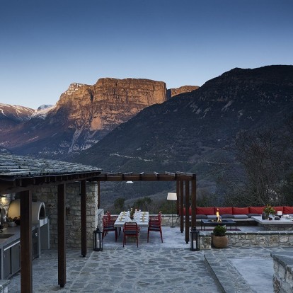 Ένα ελληνικό ορεινό ξενοδοχείο διεκδικεί την κορυφή του κόσμου 