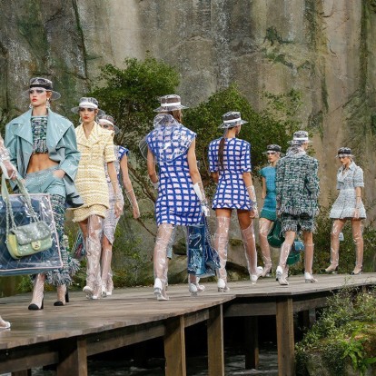 Chanel Spring/Summer 2018 RTW: Τα 10 highlights του show 