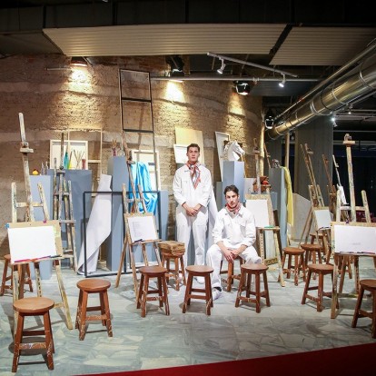 Carré Mania: Ένα πάρτι γεμάτο χρώμα και μετάξι από τον οίκο Hermès 