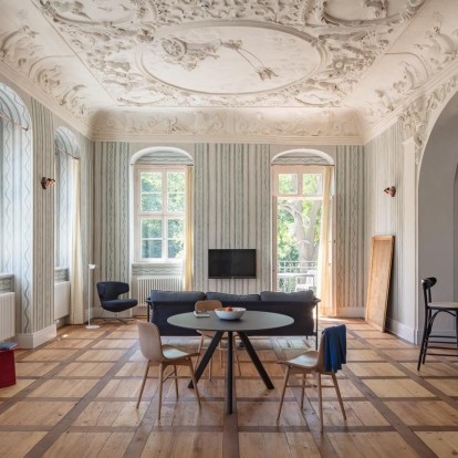 Ένα παραμυθένιο αρχοντικό στην Ελβετία που θα σας μαγέψει με την αισθητική του