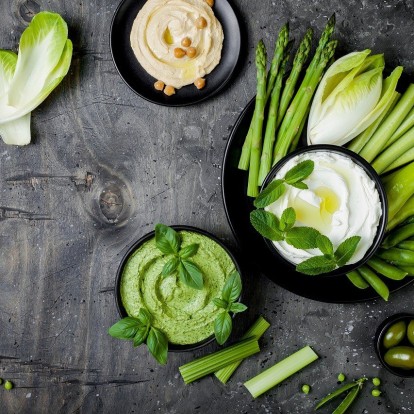 6 εύκολα & θρεπτικά snacks που μπορείτε να επιλέγετε όλες τις ώρες και θα σας επαναφέρουν άμεσα σε φόρμα 