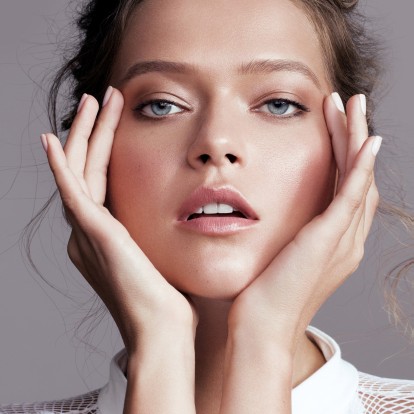 Embrace your beauty: 6+1 πράγματα που μπορείτε να κάνετε για τον εαυτό σας μένοντας στο σπίτι