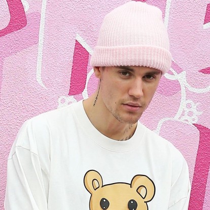 «Stuck with U»: Aκούστε το νέο τραγούδι της Ariana Grande & του Justin Bieber που κυκλοφόρησε για καλό σκοπό 