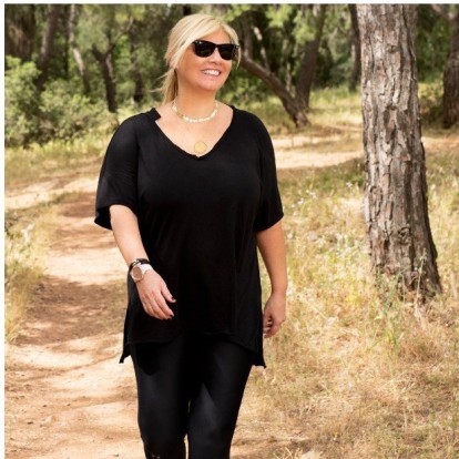 Walking Outdoors with Φαίη Μπέη: Η γνωστή κοσμικογράφος μας αποκαλύπτει πώς άλλαξε τη σιλουέτα, αλλά και τη ζωή της προς το καλύτερο, ενώ μοιράζεται μαζί μας τα μυστικά της επιτυχίας της 