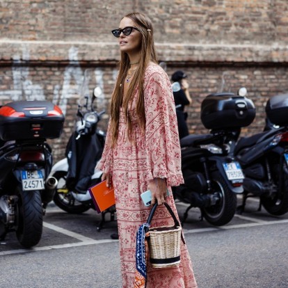 Τα νέα basic κομμάτια που δεν πρέπει να λείπουν από την καλοκαιρινή σας γκαρνταρόμπα 