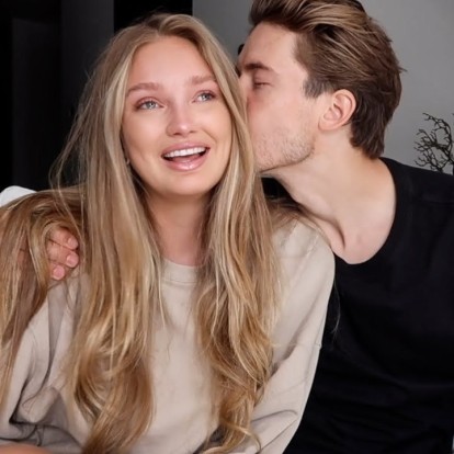 Tο διάσημο μοντέλο & αγγελάκι της Victoria's Secret, Romee Strijd, ανακοίνωσε ότι περιμένει το πρώτο της παιδί 