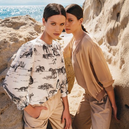 Lost in paradise: Η φίνα γοητεία του μεταξιού πρωταγωνιστεί στη μόδα του φετινού καλοκαιριού 