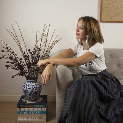 H γνωστή δημιουργός κοσμημάτων Βασιλική Σαρβανάκη του brand Hermata London υμνεί το ελληνικό design στο εξωτερικό 