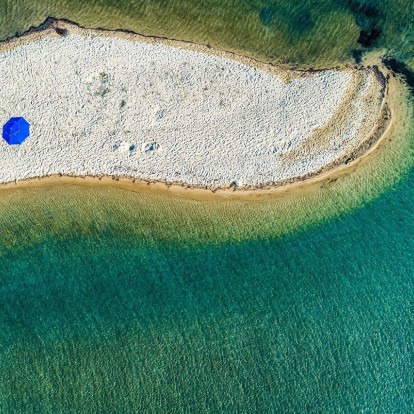 Summer vibes: Οι κρυφοί «θησαυροί» της Χαλκιδικής που πρέπει να επισκεφθείτε φέτος το καλοκαίρι