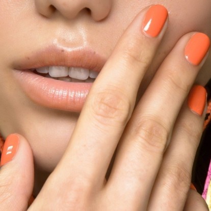 Nails on fleek: Τα πιο καλοκαιρινά σχέδια στα νύχια που θα δοκιμάσουμε αυτήν την εβδομάδα 