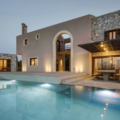 Περιηγηθείτε σε ένα γραφικό σπίτι κρυμμένο στο παραδοσιακό χωριό Ρούστικα του Ρεθύμνου