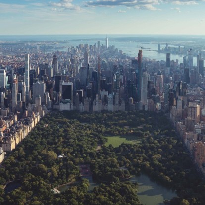 Περιηγηθείτε σε μια ιστορική κατοικία στο Manhattan που συνδυάζει την vintage αισθητική με το σύγχρονο design