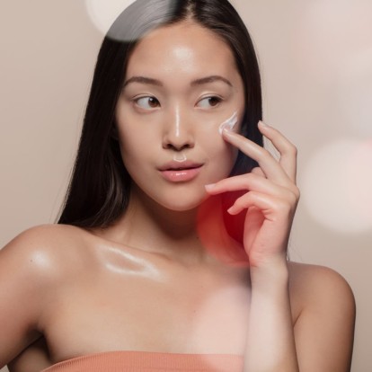 Αυτή είναι η νέα skincare τάση που θα κάνει την επιδερμίδα σας τόσο λεία σαν μωρού