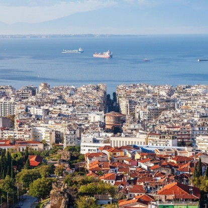 H Θεσσαλονίκη μετατρέπεται στον ιδανικότερο προορισμό για το τριήμερο που μόλις ξεκίνησε
