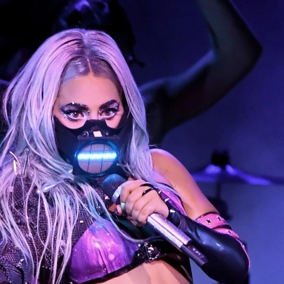 VMAs 2020: Παρακολουθήστε ολόκληρα τα performances των καλλιτεχνών που ξεχώρισαν στη λαμπερή βραδιά