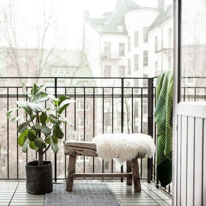 Balcony Makeover: Πώς να διαμορφώσετε το μπαλκόνι του σπιτιού σας για το φθινόπωρο