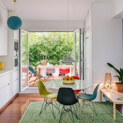 To G house στη Μαδρίτη είναι το διαμέρισμα ενός εργένη που έχει στόχο να απολαμβάνει τη ζωή 