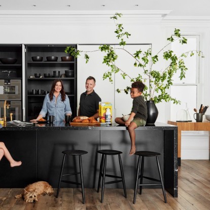 Περιηγηθείτε στην εντυπωσιακή κατοικία μιας διάσημης interior designer στο San Francisco