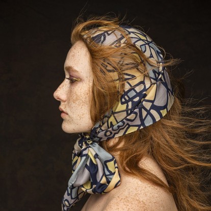 Γνωρίστε την Εμμανουέλα Κουρούδη που δημιουργεί αριστουργηματικά το must-have item της σεζόν 