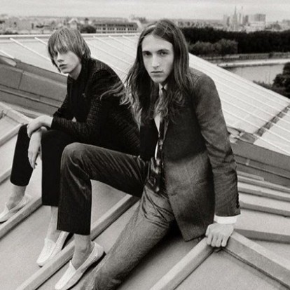 Saint Laurent: Το νέο short film του οίκου εναντιώνεται στις τοξικές πεποιθήσεις της εποχής 