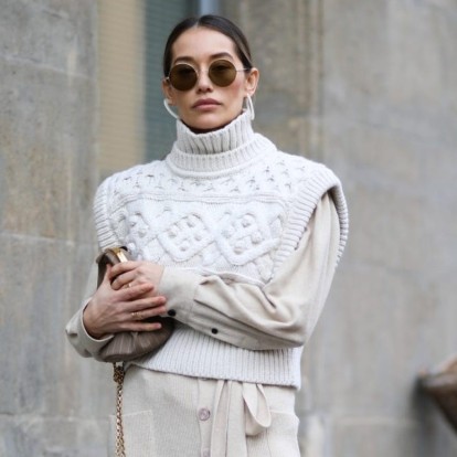 Έτσι θα αναδείξετε το πιο it item της σεζόν που δεν αποχωρίζονται οι fashionistas