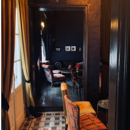 Το πιο ατμοσφαιρικό meeting spot της πόλης επιστρέφει εναρμονισμένο με τη νέα εποχή