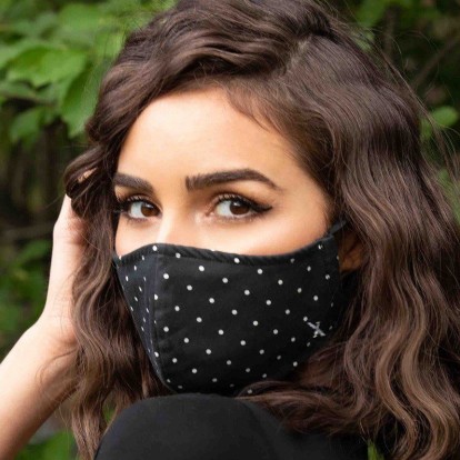 5 eye makeup looks που θα αναδείξουν τα μάτια σας όταν φοράτε μάσκα